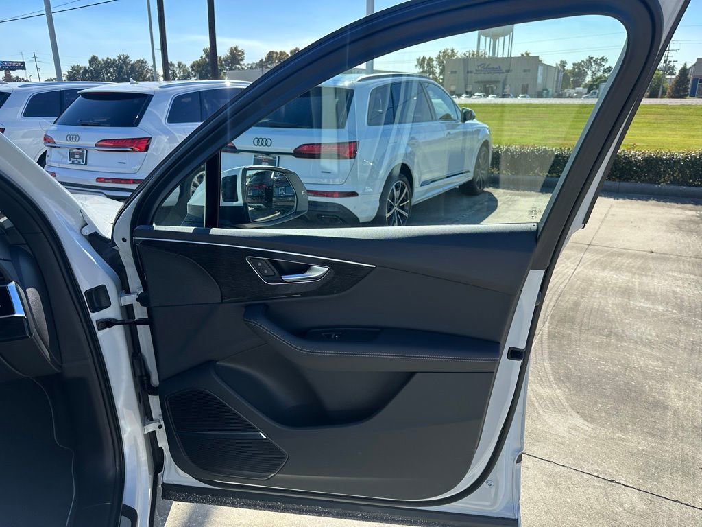 New 2026 Audi Q7 3.0T Premium Plus image 28