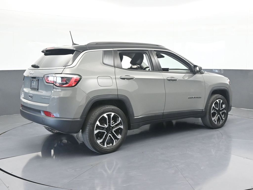 Used 2022 Jeep Compass Limited image 6