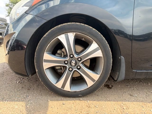 Used 2015 Hyundai Elantra Sport FWD image 11