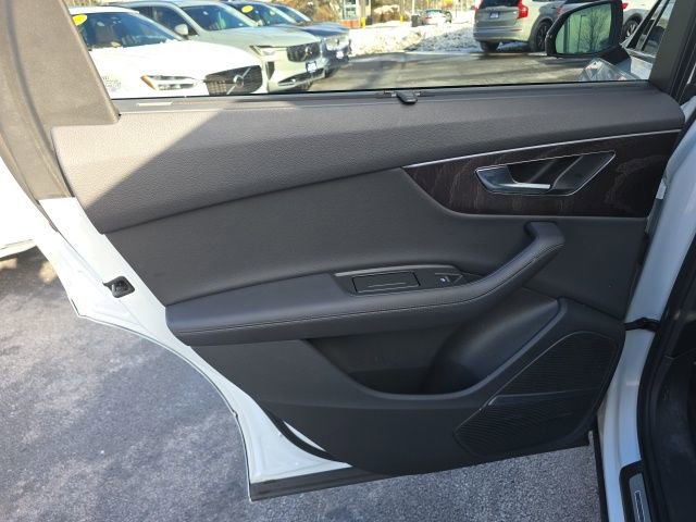 Used 2023 Audi Q7 2.0T Premium Plus image 19