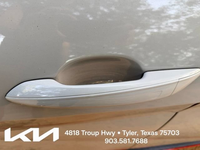 Used 2022 Hyundai Elantra N w/ Preferred Accessory Package FWD image 6