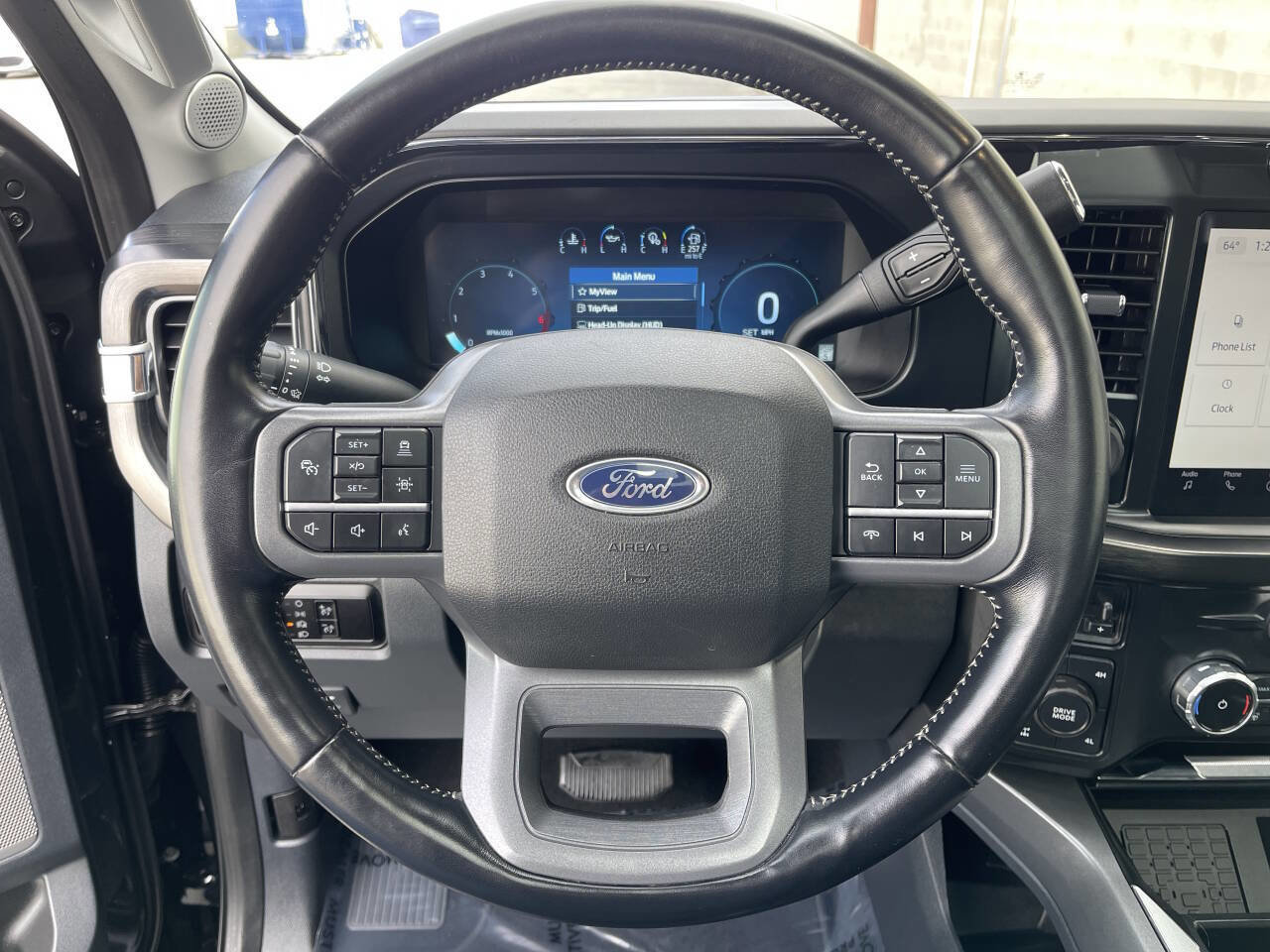 Used 2023 Ford F350 Lariat w/ Lariat Ultimate Package image 23