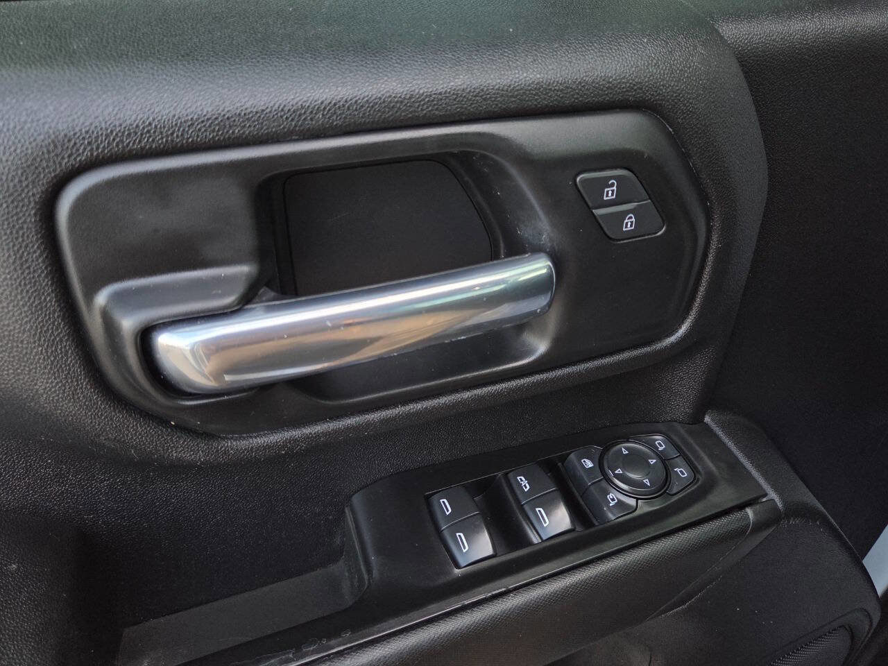 Used 2020 Chevrolet Silverado 2500 W/T w/ WT Safety Package image 32