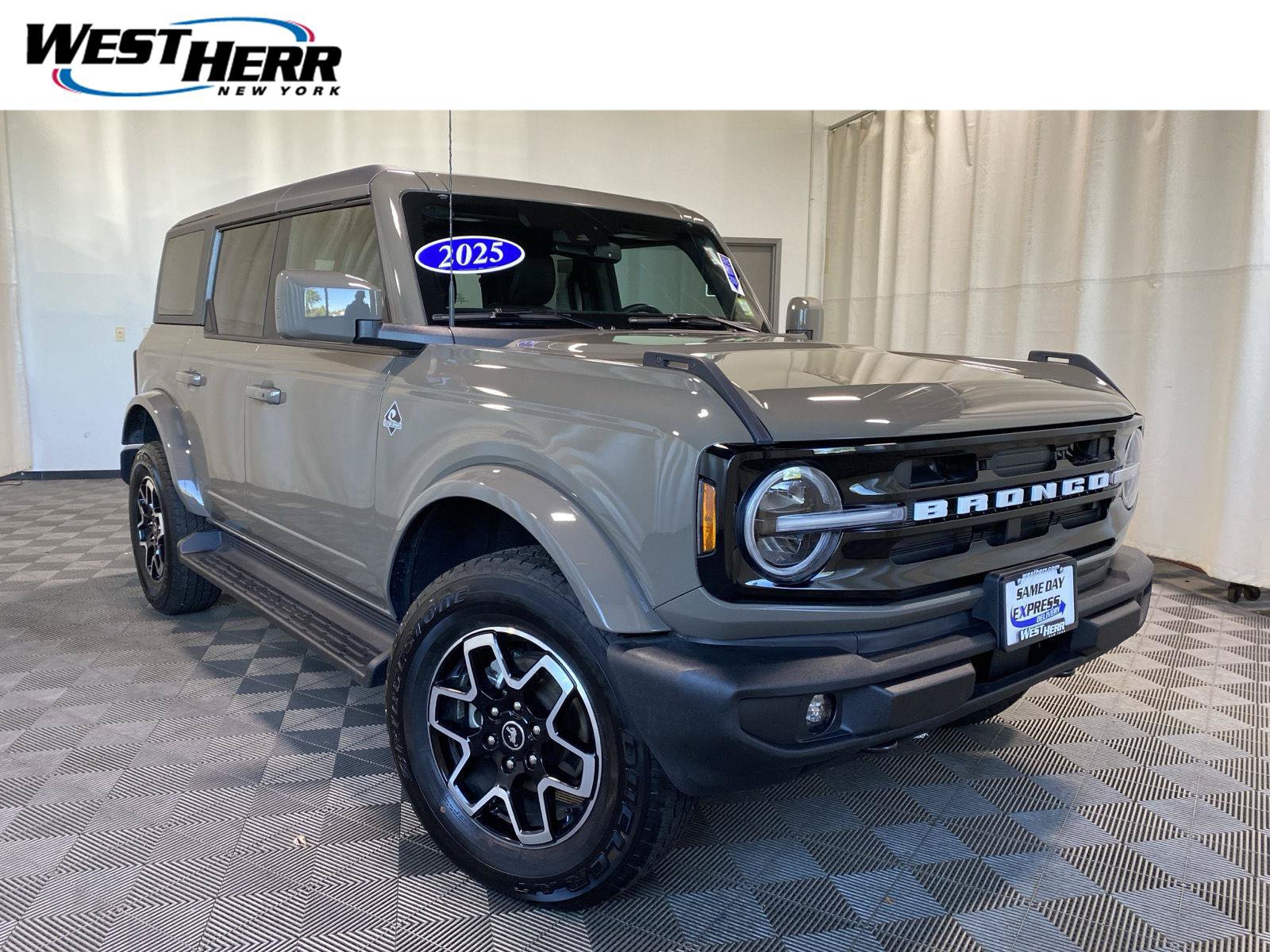 Used 2025 Ford Bronco Outer Banks