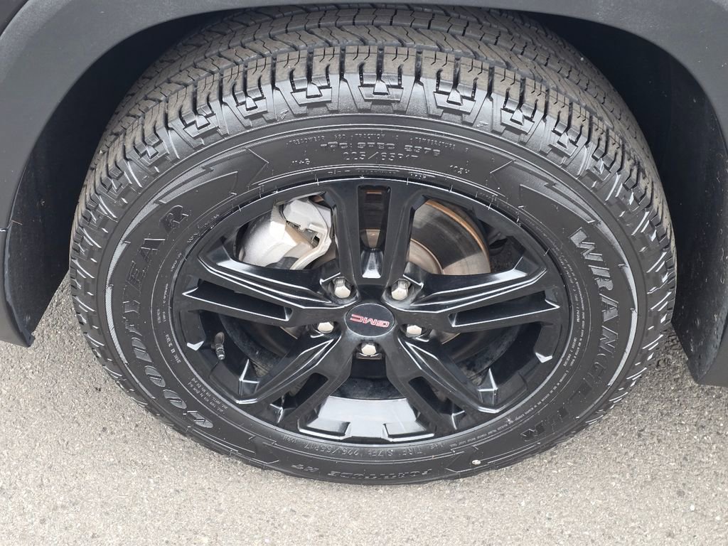 Certified 2022 GMC Terrain AT4 w/ LPO, Floor Liner Package image 11