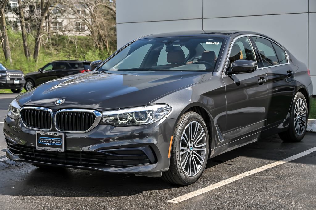 Used 2020 BMW 530i xDrive w/ Convenience Package AWD/4WD image 5