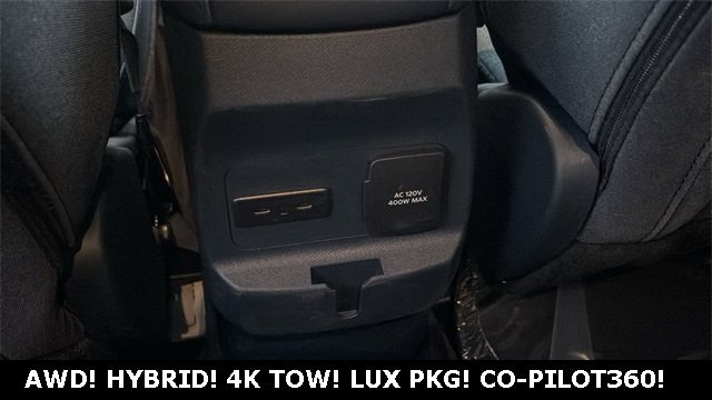 New 2025 Ford Maverick XLT w/ Equipment Group 301A image 23