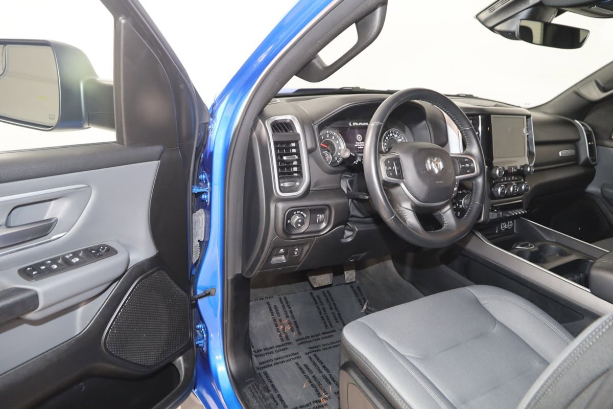 Used 2022 RAM 1500 Big Horn AWD/4WD image 42