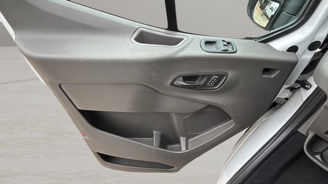 Used 2023 Ford Transit 350 XLT image 17