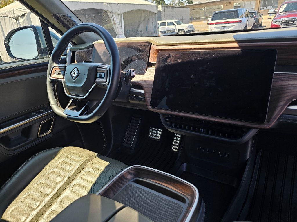 Used 2023 Rivian R1S Adventure Quad AWD/4WD image 11