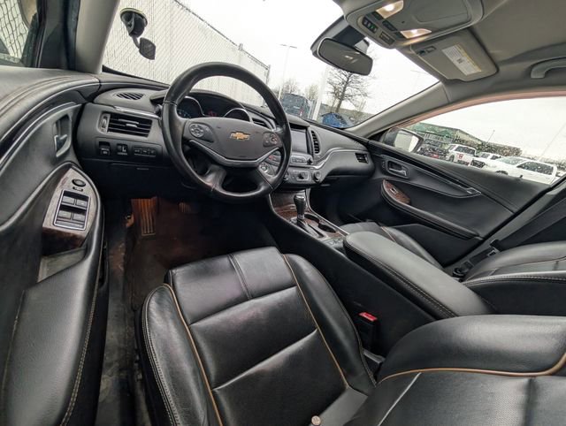 Used 2015 Chevrolet Impala LTZ FWD image 5