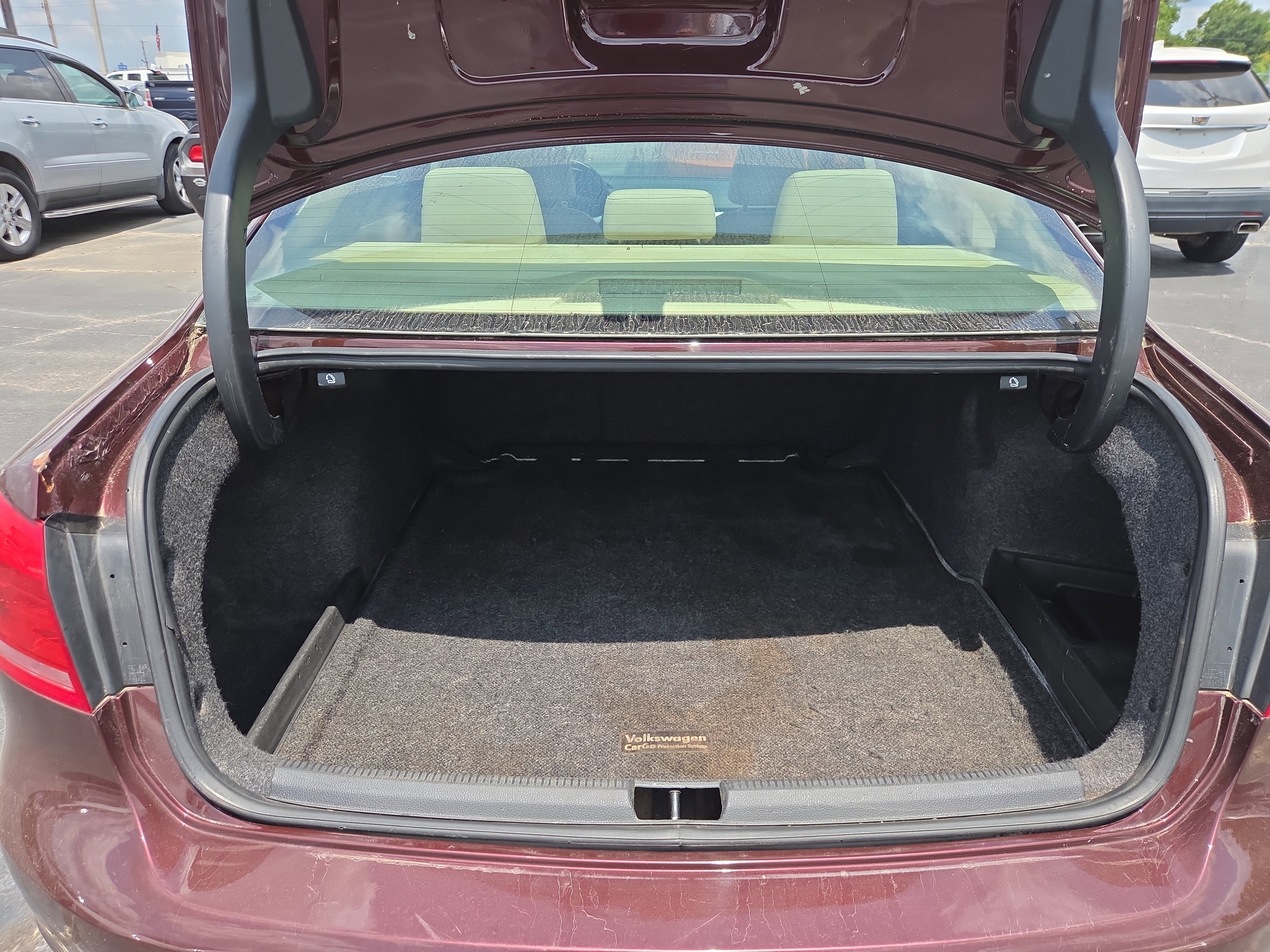 Used 2013 Volkswagen Passat TDI SE image 14