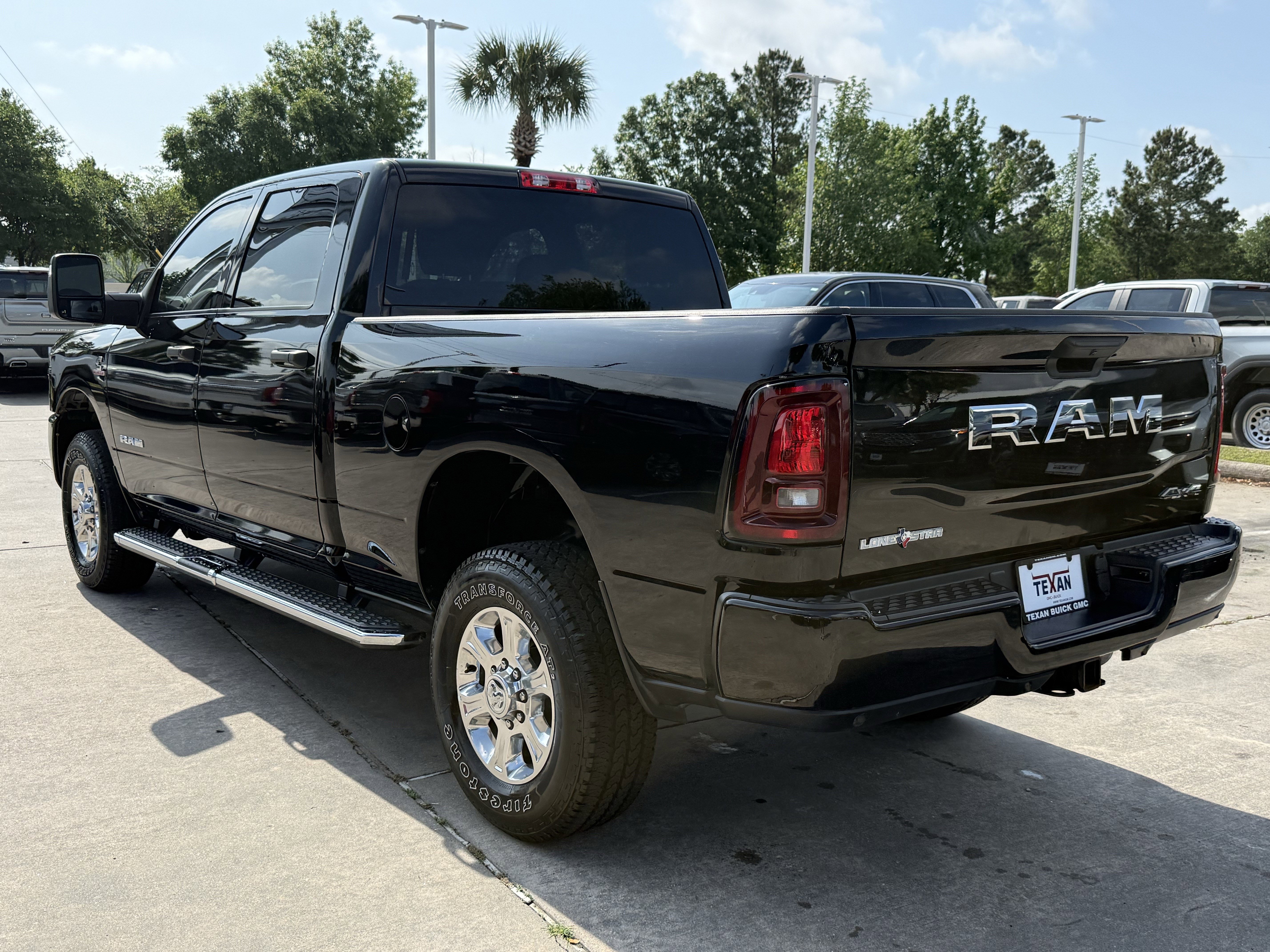 Used 2025 RAM 2500 Lone Star AWD/4WD image 7