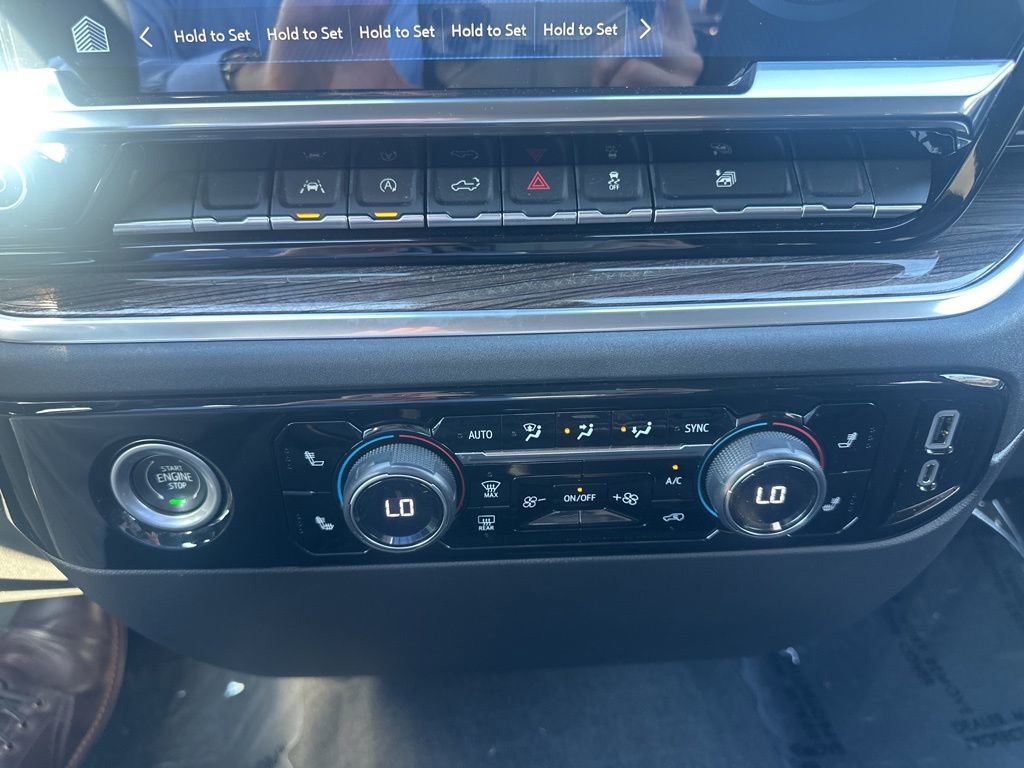 Used 2022 Chevrolet Silverado 1500 RST image 23