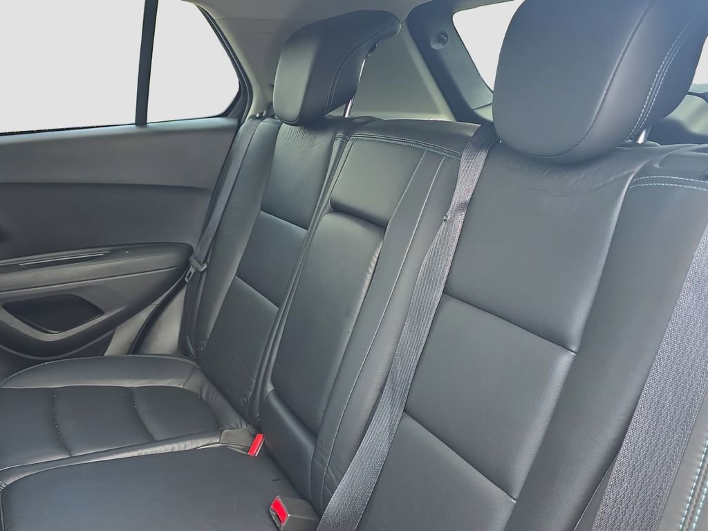 Used 2015 Chevrolet Trax LTZ FWD image 12
