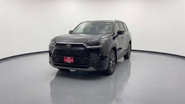 Used 2026 Toyota Grand Highlander AWD image 10