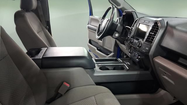 Used 2017 Ford F150 XLT w/ Equipment Group 302A Luxury AWD/4WD image 13