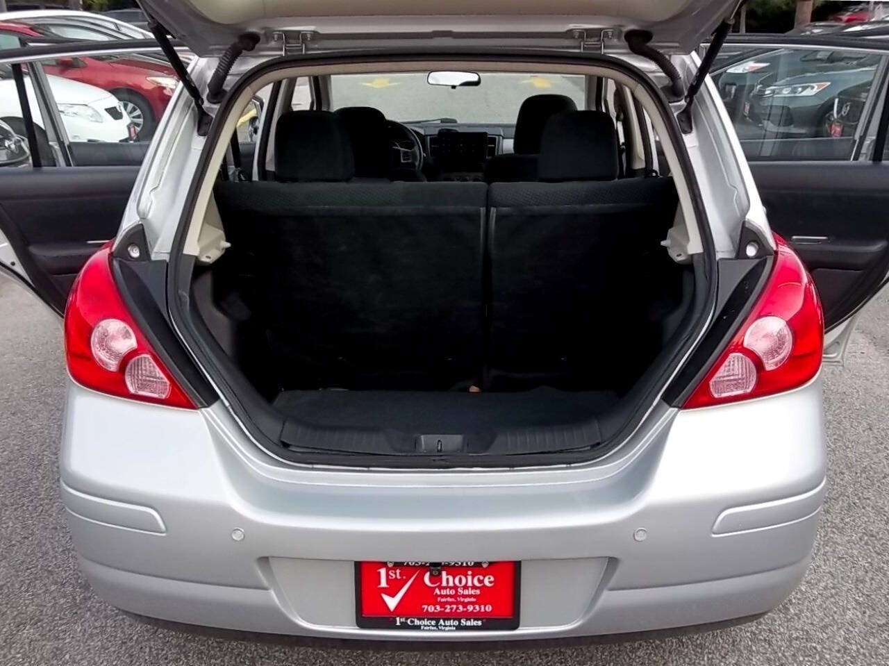 Used 2012 Nissan Versa 1.8 S w/ Plus Pkg FWD image 27