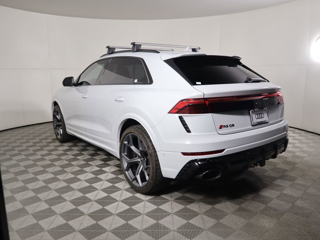New 2025 Audi RS Q8 performance image 7