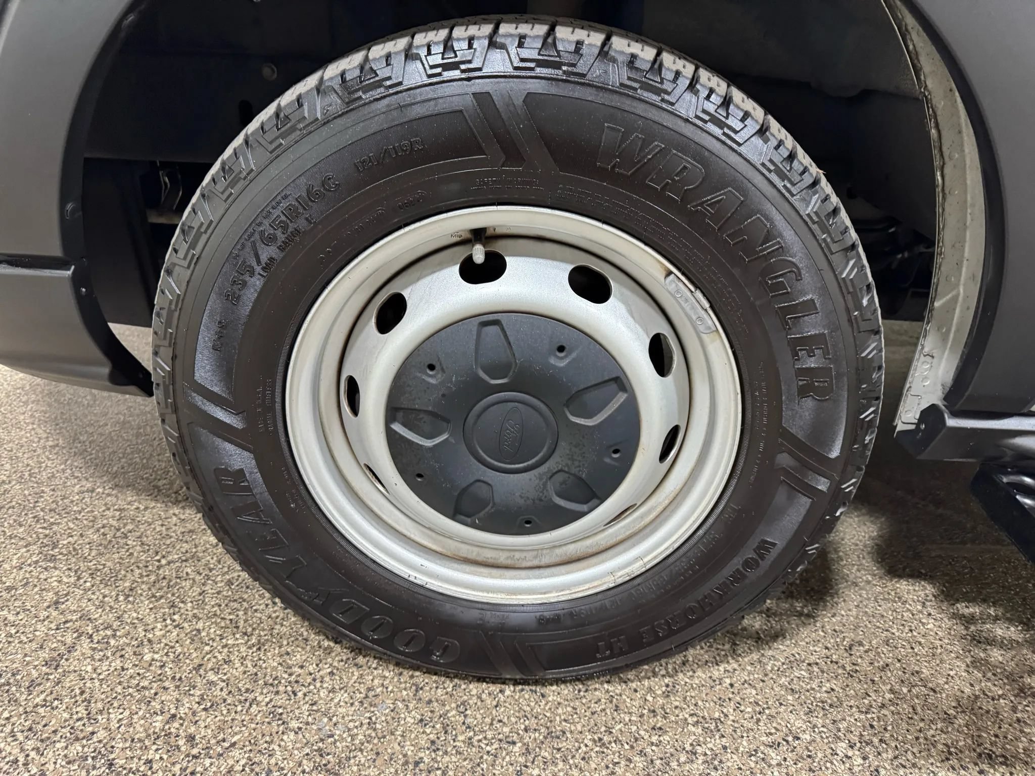 Used 2019 Ford Transit 350 XL RWD image 47