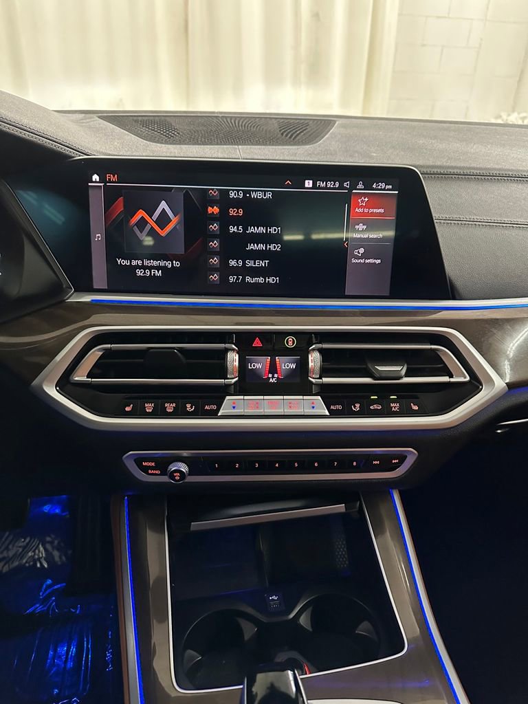 Used 2022 BMW X5 xDrive40i w/ Premium Essential Package AWD/4WD image 18