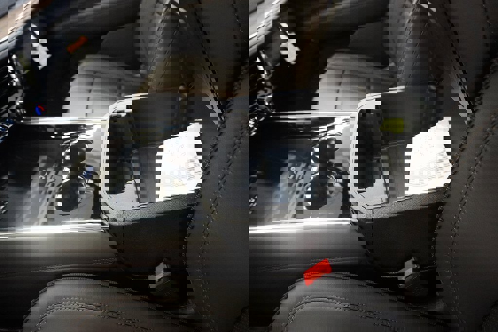 New 2026 Chevrolet Suburban High Country image 25