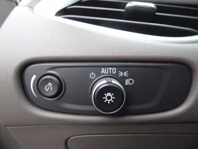Used 2024 Chevrolet Malibu LT FWD image 17