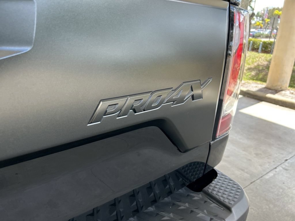 Used 2021 Nissan Titan PRO-4X w/ Pro-4x Convenience Package AWD/4WD image 23