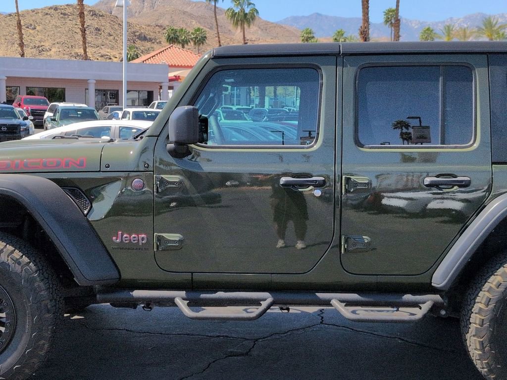 Used 2024 Jeep Wrangler Unlimited Rubicon w/ XTREMEE 35" Tire Package AWD/4WD image 30