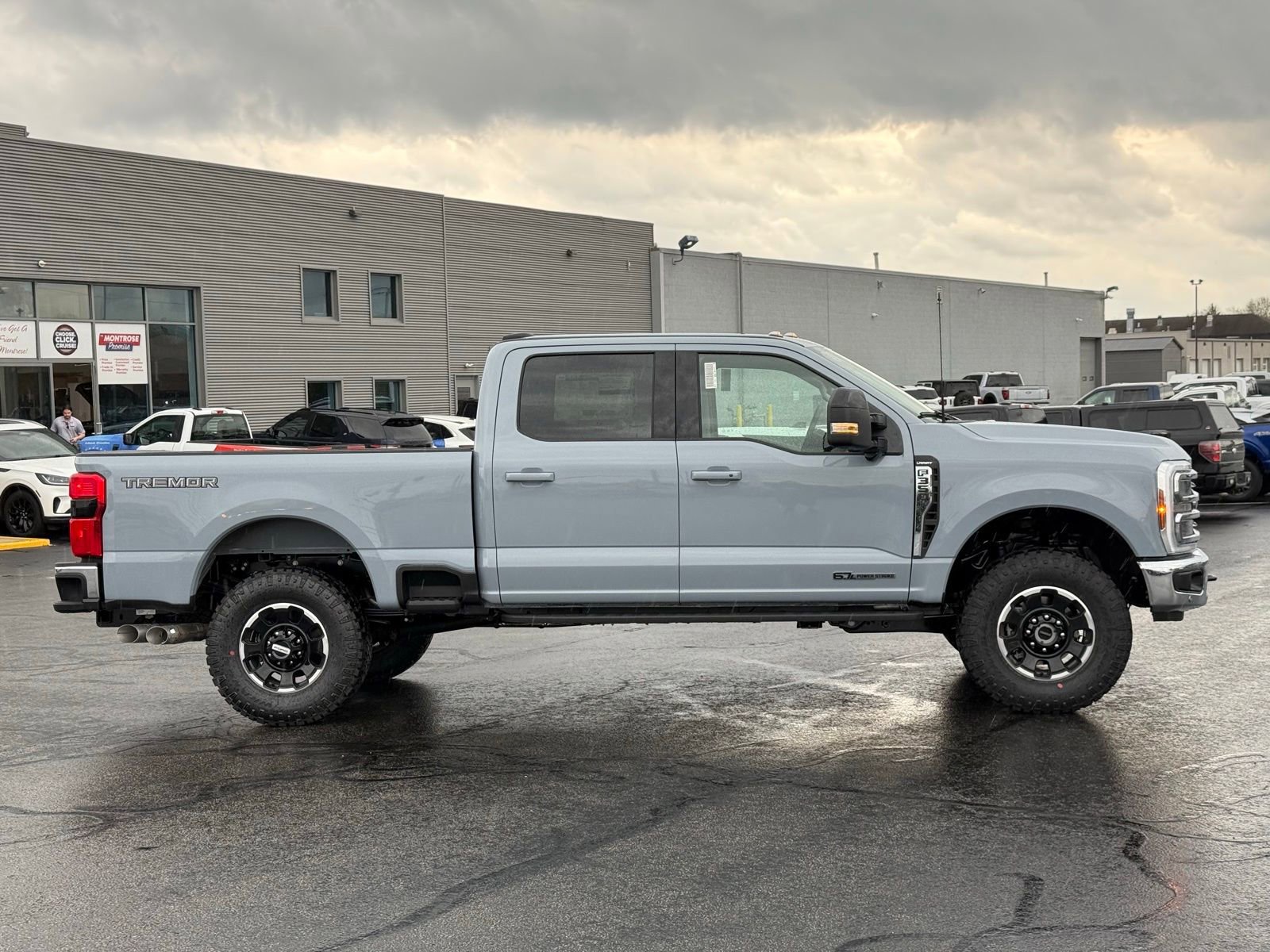 New 2026 Ford F350 4x4 Crew Cab Super Duty image 7