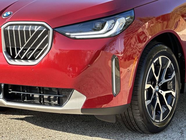 Used 2025 BMW X3 xDrive30i w/ Premium Package image 12