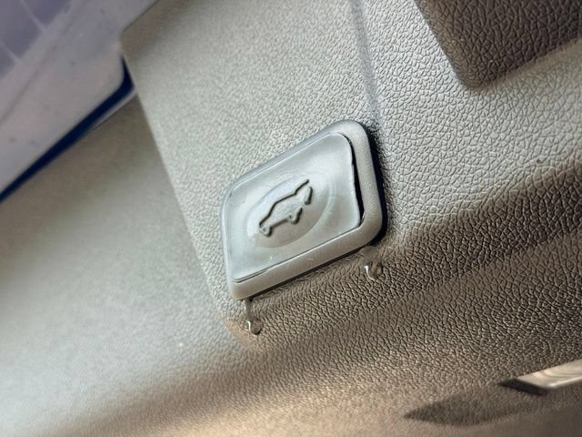 Used 2015 Chevrolet Traverse LT FWD image 26