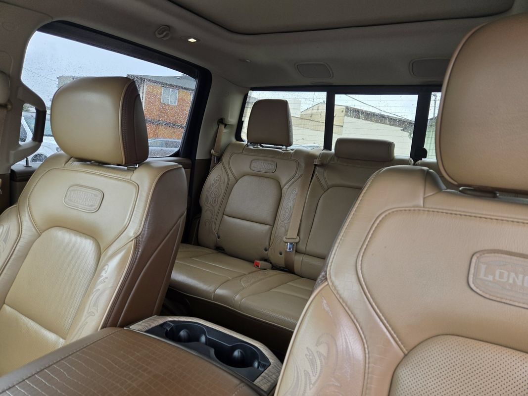 Used 2019 RAM 1500 Laramie Longhorn AWD/4WD image 18