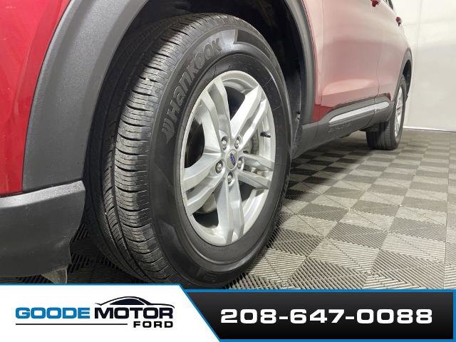 Certified 2020 Ford Explorer XLT w/ Equipment Group 202A image 27