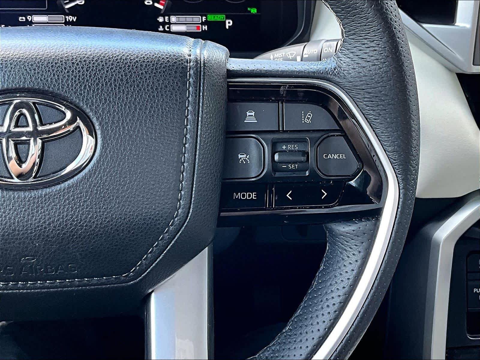 Used 2023 Toyota Sequoia Capstone image 21