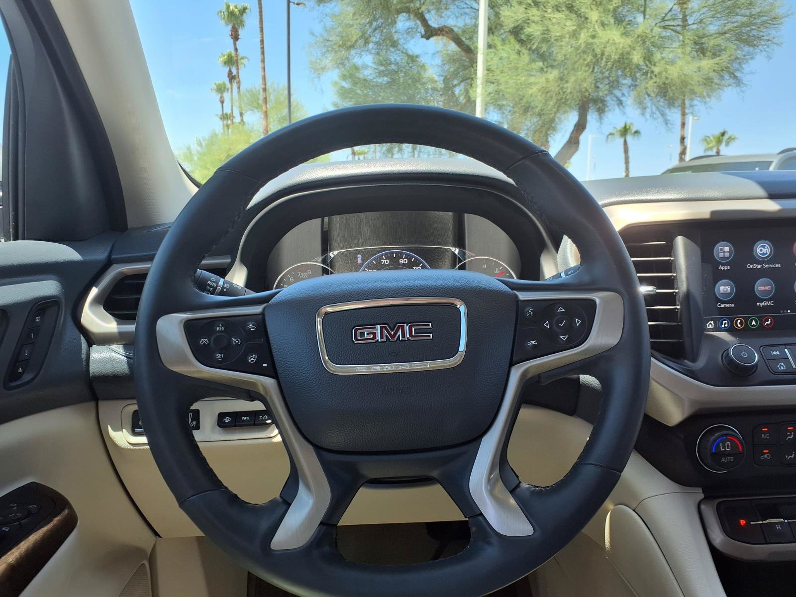 Used 2023 GMC Acadia Denali w/ Denali Technology Package FWD image 19