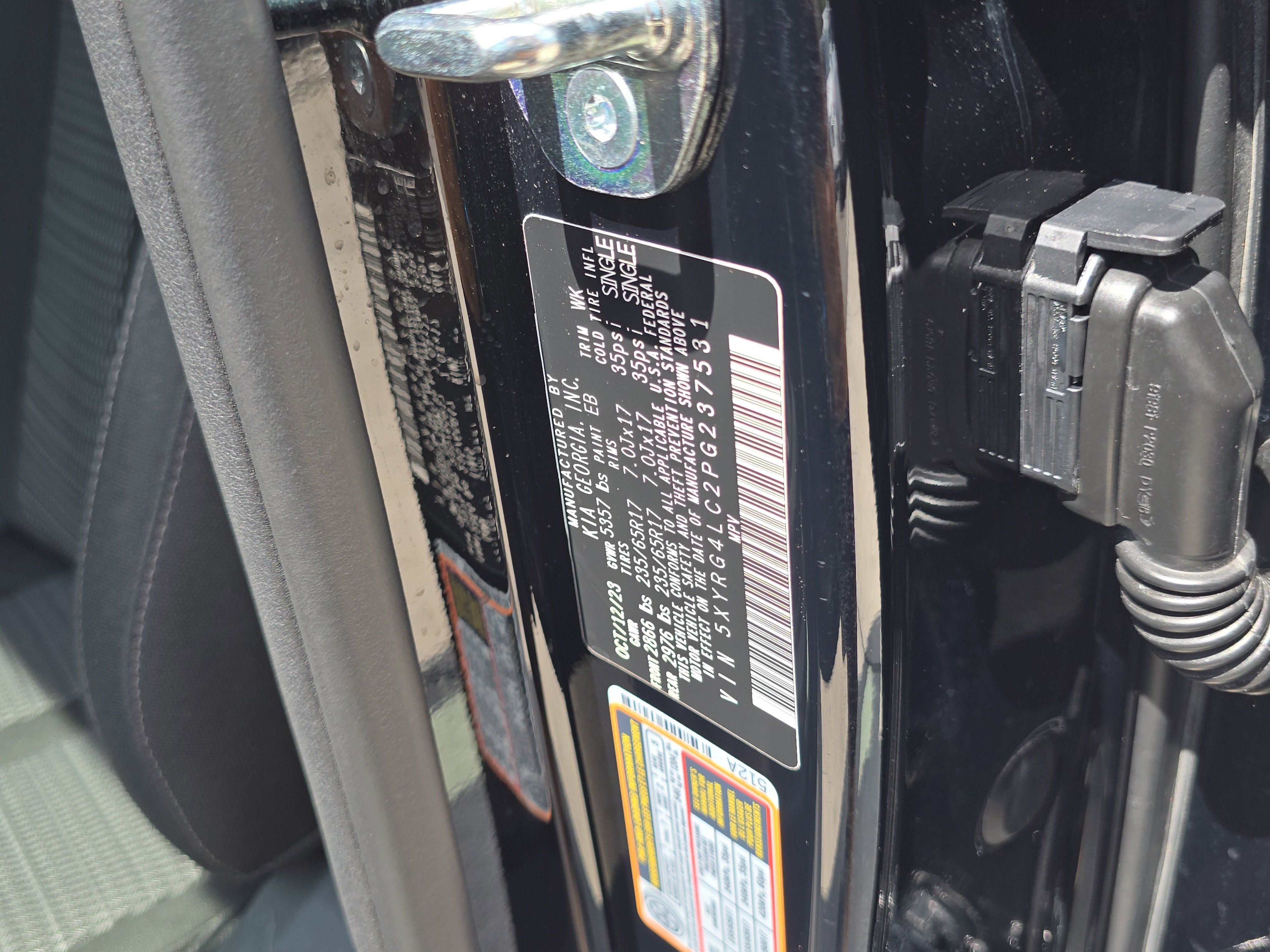 Certified 2023 Kia Sorento LX FWD image 32