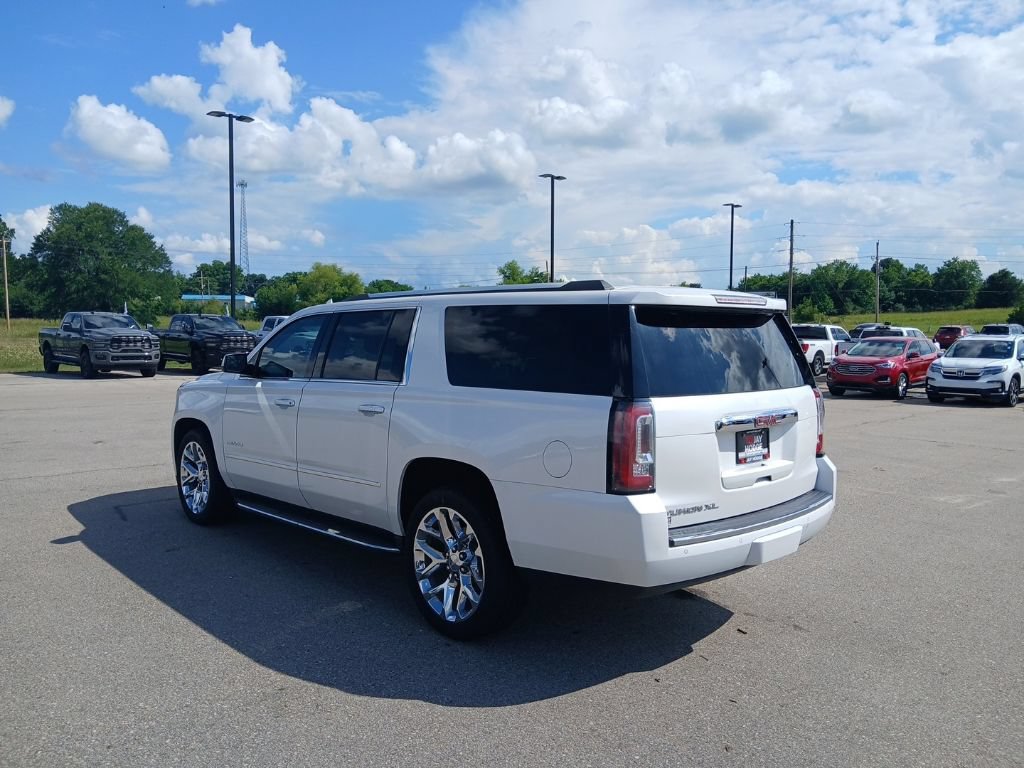 Used 2017 GMC Yukon XL Denali w/ Open Road Package AWD/4WD image 6