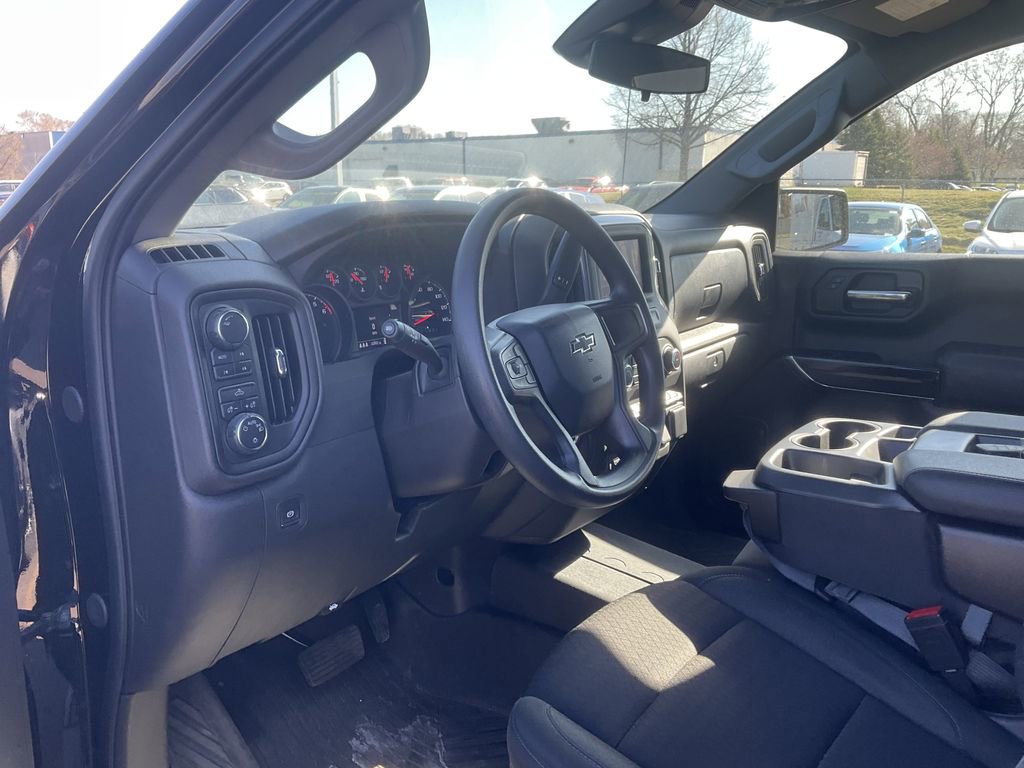Certified 2024 Chevrolet Silverado 1500 Custom Trail Boss w/ Midnight Edition AWD/4WD image 34