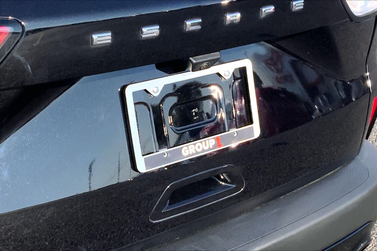 Used 2022 Ford Escape SE w/ SE Sport Appearance Package FWD image 31