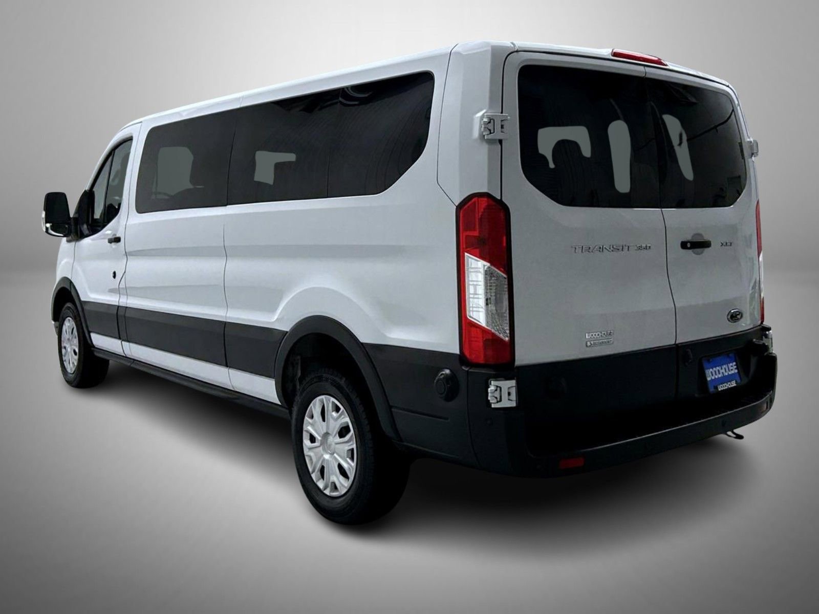 Used 2024 Ford Transit 350 XLT RWD image 7