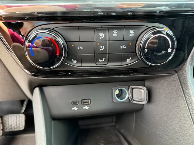 New 2026 Buick Encore GX Sport Touring w/ Advanced Technology Package FWD image 14