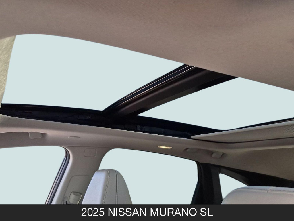 Certified 2025 Nissan Murano SL w/ Cargo Package AWD/4WD image 16