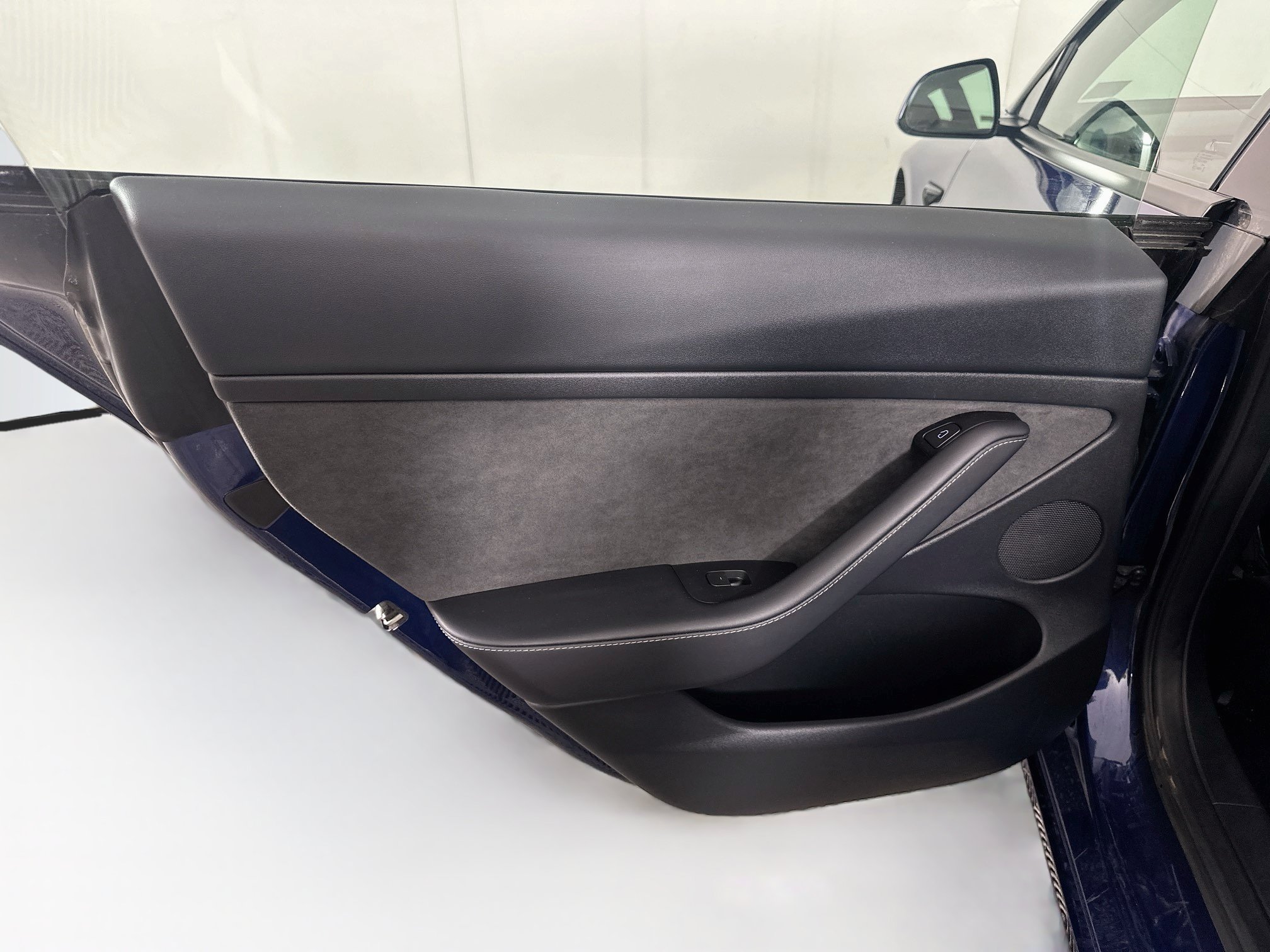 Used 2023 Tesla Model 3 Standard Range RWD image 24