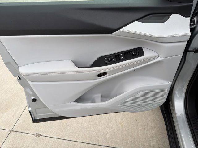 New 2026 Jeep Cherokee Limited image 9