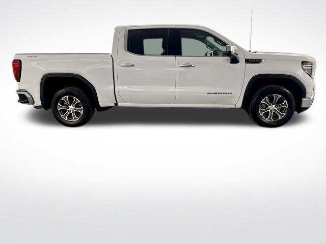 Used 2025 GMC Sierra 1500 SLT image 9