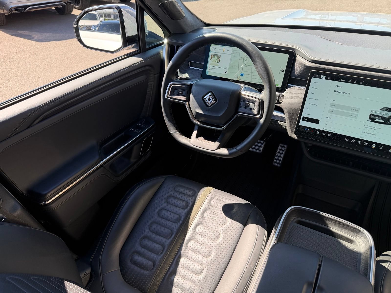 Used 2023 Rivian R1T Adventure AWD/4WD image 6