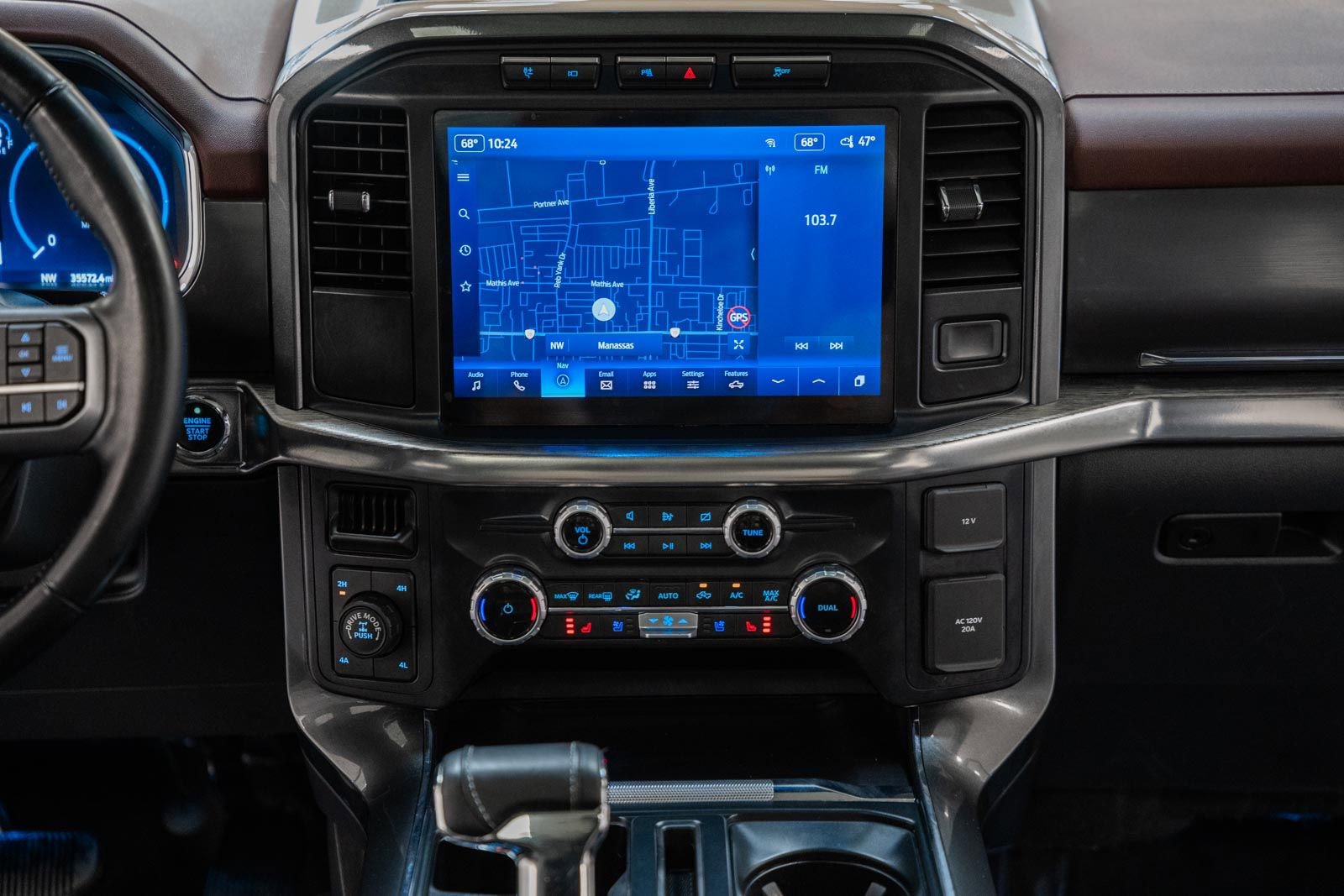 Used 2023 Ford F150 Lariat w/ Equipment Group 502A High AWD/4WD image 29