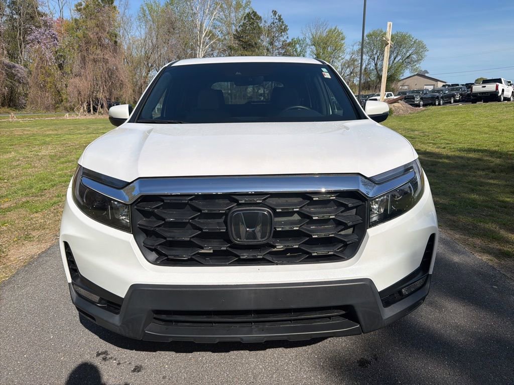 Used 2023 Honda Passport EX-L image 3