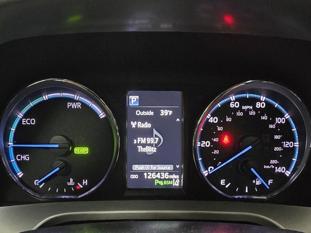 Used 2018 Toyota RAV4 XLE image 28